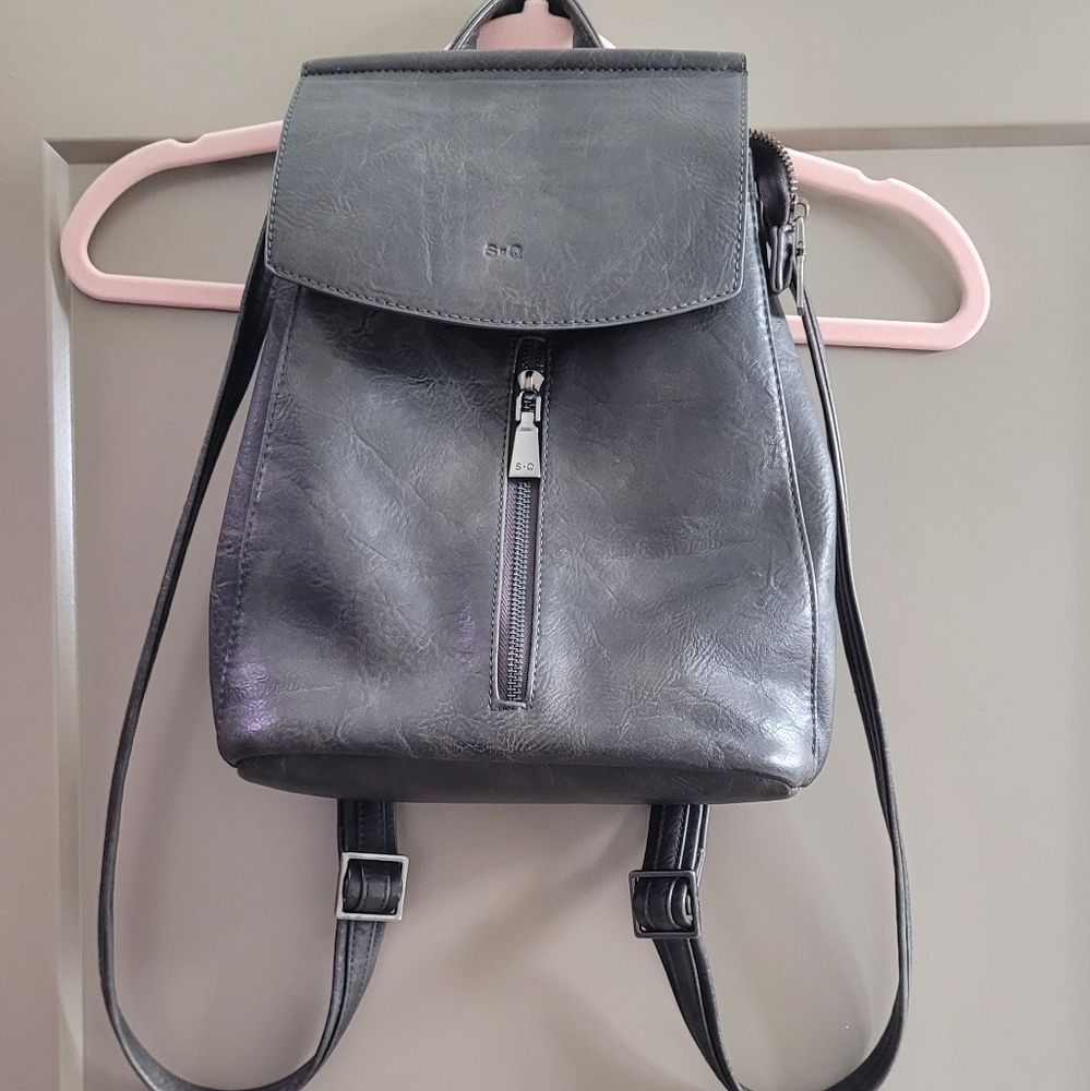 S-Q Chloe Convertible Backpack Vegan Leather - Charcoal Grey